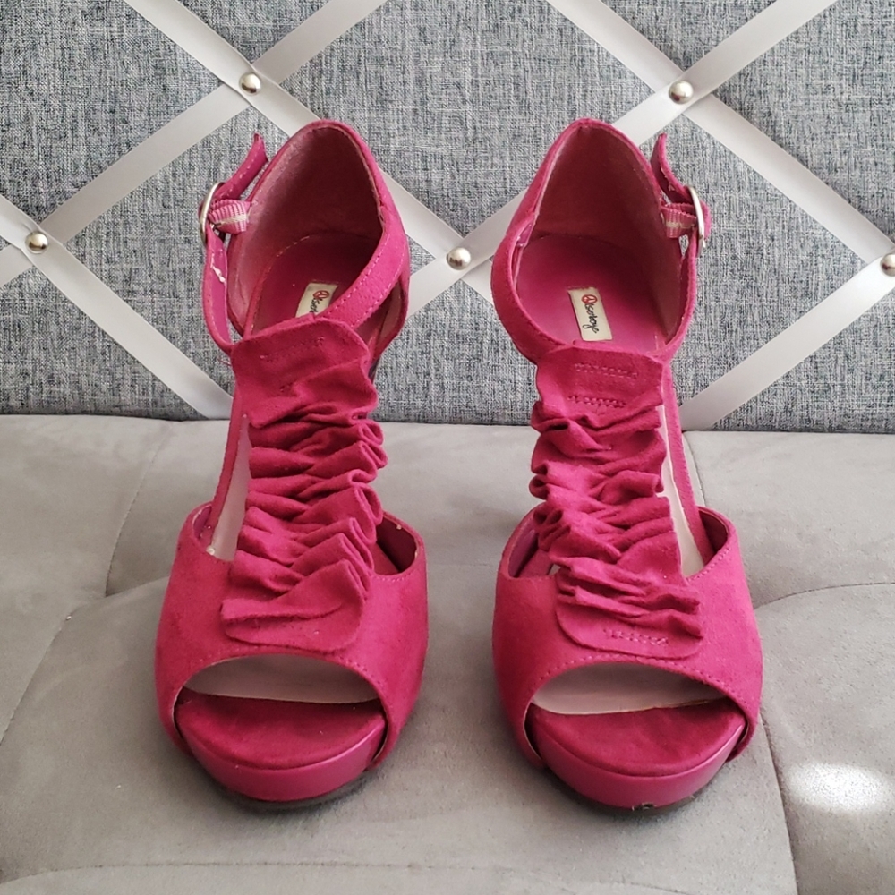Olsenboye Sofia Ankle Strap Platform - Picture 2 of 10